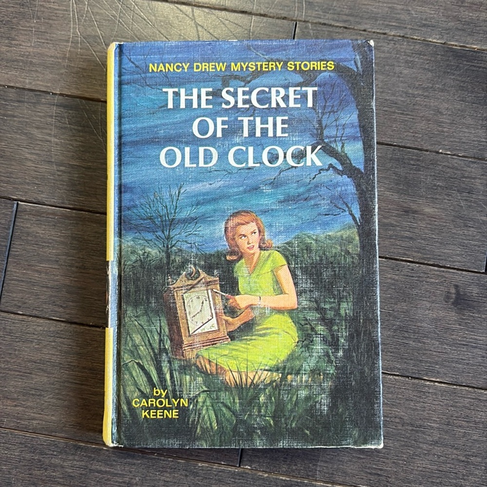 #01 Nancy Drew: The Secret of the Old Clock